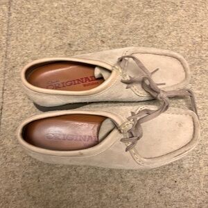 Clarks wallabees sand with crepe sole